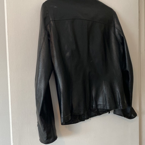 Danier leather jacket - Picture 6 of 7